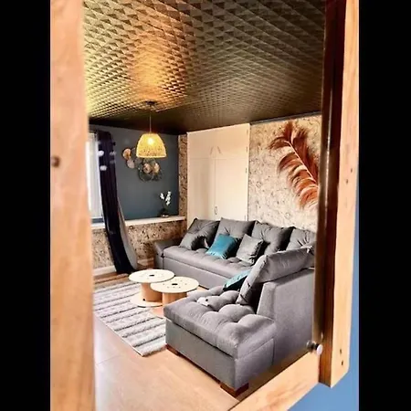 Domaine Les Tourelles 4 *